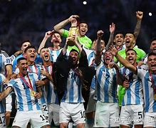 天博足球官网-加时末段尼斯调整名单以备NBA总决赛，完成体检环节打磨，悬念犹存，临场指挥获称赞